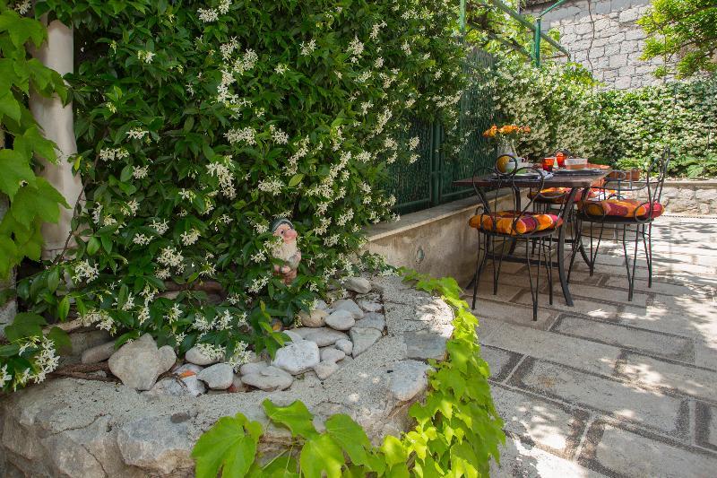 Apartment Alma Split Exterior foto